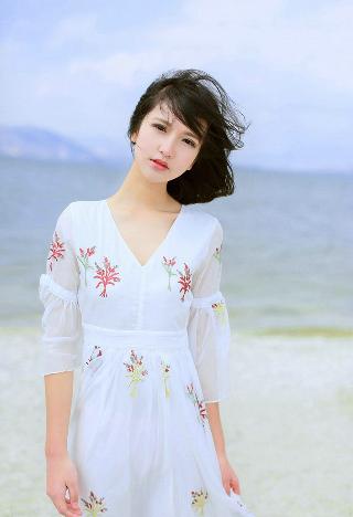 隔壁的女孩在线观看免费版电视剧全集2017